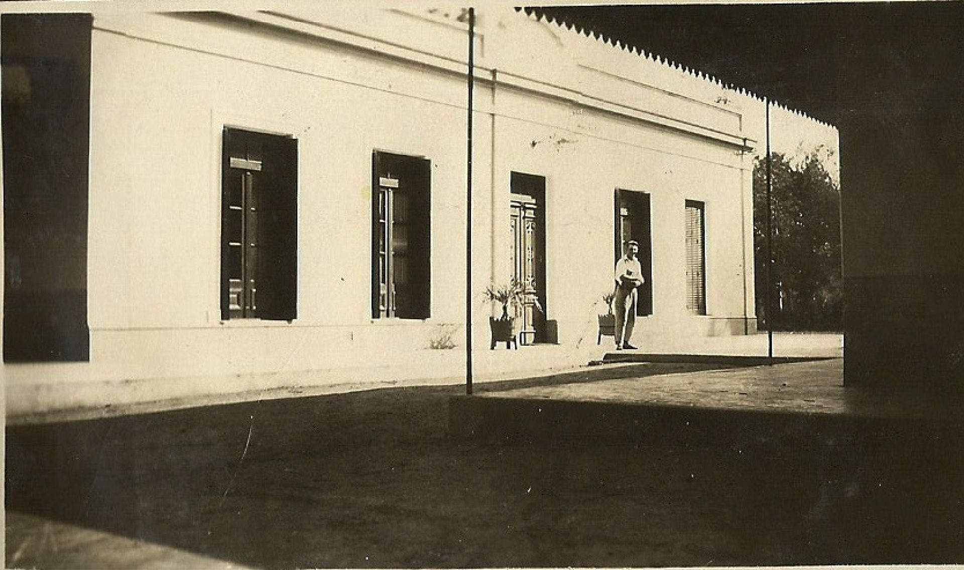 F AL DOL 01 28